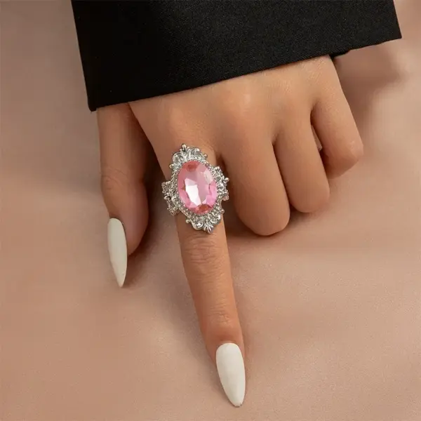 RoseLuxe Ring